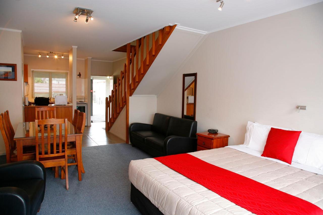 Touchwood Motor Lodge Pukekohe 외부 사진